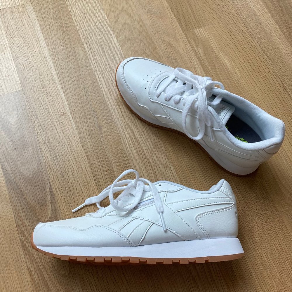 Reebok Harmon Classic Women's White Leather Running S… Gem